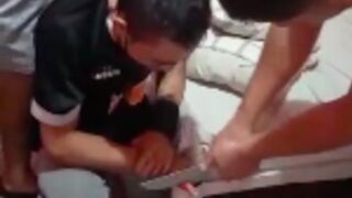 Man gets his pinky finger removed after getting caught stealing from members of his own gang