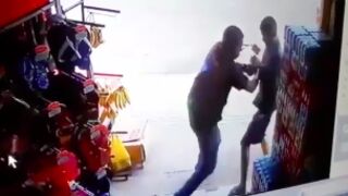 Man gets killed after trying to fight off a robber