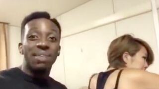 Dude Puts His Girl On Blast After Catching Her Entertaining Other Men!