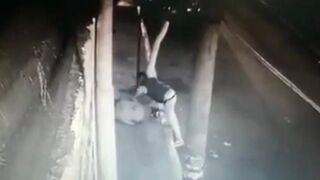 Guy captured on cctv brutally beating up his girlfriend in brasil!
