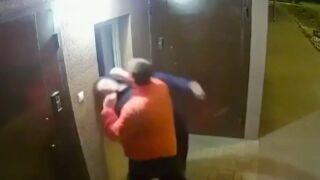 Guy gets jumped while he was smoking outside an apartment complex in russia!