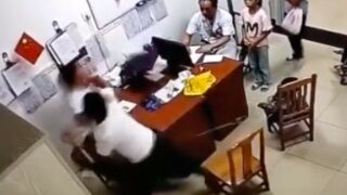 Damn: Doctor gets beat up after slamming down prescription forms! ????‍♂️