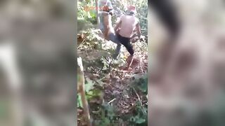Ecuador- Gang members beheaded a man in the jungle