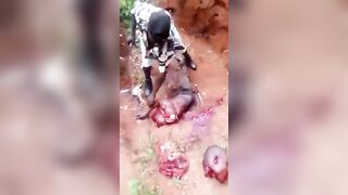 Gore video from Nigeria- The man was dismembered and dissected