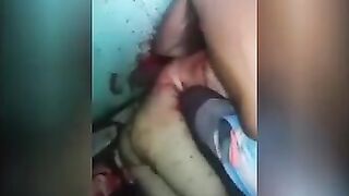 Gore video - A group of prisoners beheading and dismembering the body of a rival prisoner
