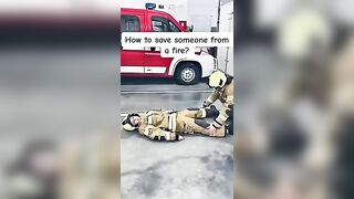 How to pick up an unconscious person in an emergency