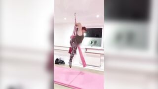 21 PEOPLE DEFINITELY HAVING A SHITTIER DAY THAN YOU