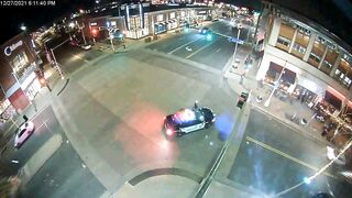 Video clip reveals lakewood policeman take down gunman