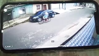 Attractive lady killed through falling pole while using a mobility scooter (fu.