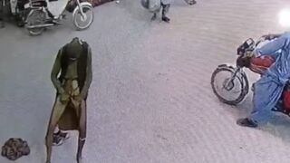 Lunatic cuts off his penis then discards it in busy street - Pakistan
