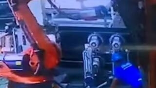 Robot arm compressed a worker to death