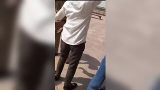 Drama at the Taj Mahal - Dude Fights with Police