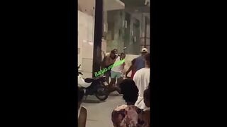 Party Goers Get Into A Fight On The Dirty Street