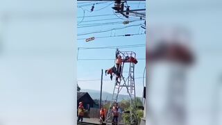 Two Workers Electrocuted, Died In Russia