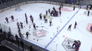 Brawl On The Russian Ice