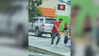 Road Rage Fight In Jalisco