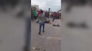 Thief Gets Killed With Stones On The Road In Kenya