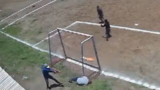 Shooting on a soccer field leaves one dead and two injured - Guatemala