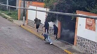 Former soldier kills hitman planning armed attack on his home - Tlaxcala, Mexico