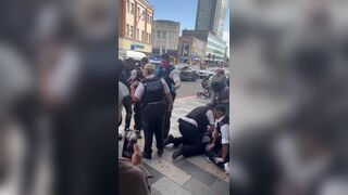 British cops trying to arrest immigrant