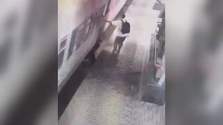 Man Lost Leg After Trying To Catch A Train