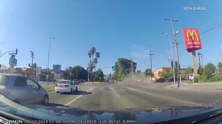 High-speed crash in Mission Hills