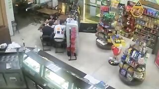 The policeman opened fire in the cafe. Brazil. Video