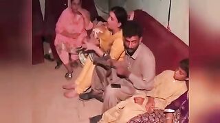 Drunk Hindu and a pistol. Video. India.