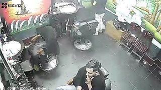 Gas explosion in a barbershop. Video. Kashpur, Bangladesh