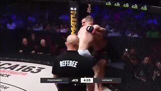 MMA fighter broke his leg during a fight. Video.