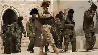 Execution of Syrian soldiers in Palmyra. Video 2015