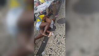 Side Woman Gets into A Wild Fight On Busy Street In Brazil