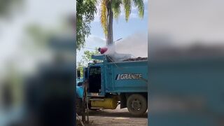 Dominican Trucker Electrocuted