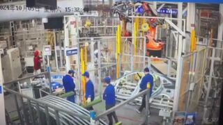 Robotic Arm Strikes Again In China!