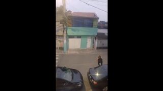 Man Gets Stabbed By Crazy EX In Carapicuíba, Brazil