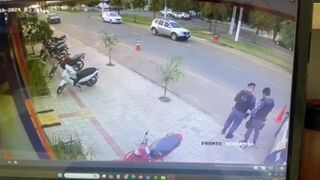 Cops Nearly Hit By Lost Control Motocycle