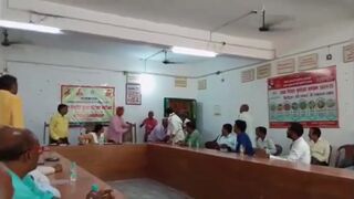 Farmer Collapses And Dies Due to Heart Attack While Giving a Speech At a Farmer's Seminar