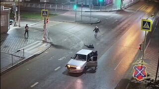 Pedestrian Crossing the Road is Hit By Drunk Driver in Volgograd